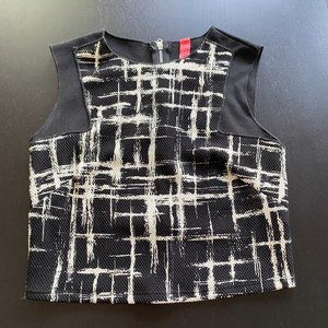 Eight-Sixty - Small Black & White Top/Crop Top
